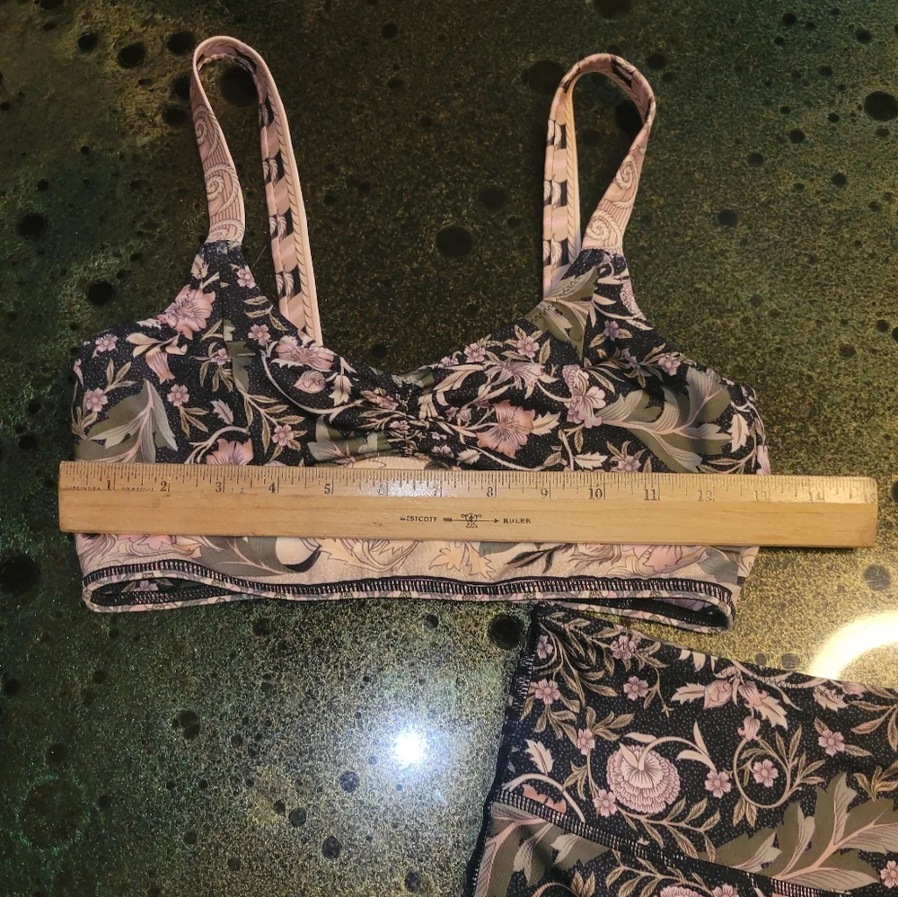 Free People Oasis Bike Shorts High Rise & Crop Top Size XS Yoga Workout Set